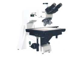 Microscópio Metalográfico Trinocular